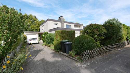 Titelbild - Zweifamilienhaus in Uninähe! - 699.000,00 EUR Kaufpreis, ca.  214,00 m² Wohnfläche