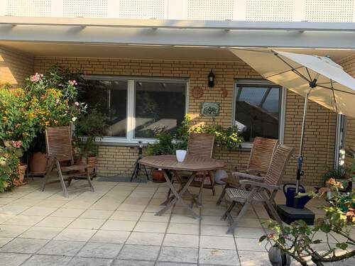 Terrasse - 4 Zimmer Mehrfamilienhaus, Wohnhaus in Erkelenz