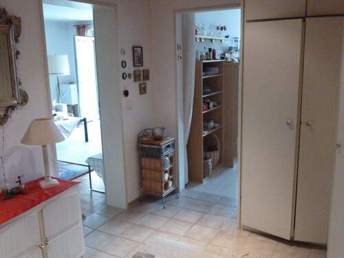 Flur (2).JPG - 2 Zimmer Etagenwohnung in Kempten (Allgäu)