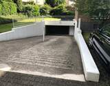 Tiefgaragenzufahrt - 