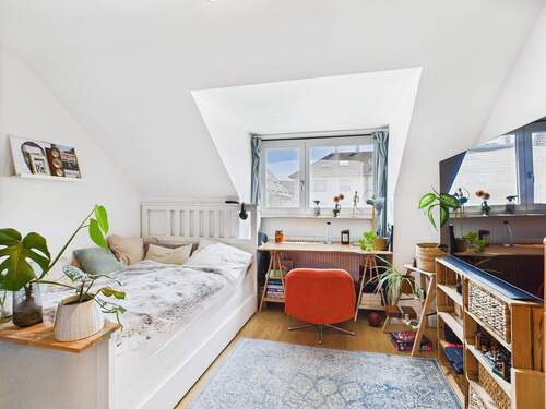 Zimmer 4 - 