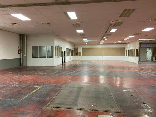 IMG_3682 - Halle in Düren zur Miete