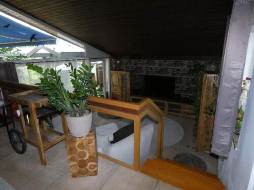 Blick in Wohnbereich - 