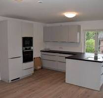 Komplett renoviertes Blockhaus - 323.300,00&nbsp;EUR Kaufpreis, ca.&nbsp; 91,00&nbsp;m&sup2;&nbsp;Wohnfl&auml;che in Kosel (PLZ: 24354)