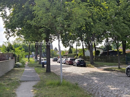 Straßenansicht - 3 Zimmer Bungalow in Berlin