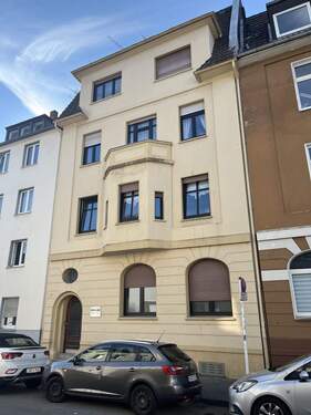 Bild 1 - * ZWANGSVERSTEIGERUNG * Für den Erwerber provisionsfrei * Eigentumswohnung in der Innenstadt