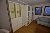 Kleiderschrank.JPG - 