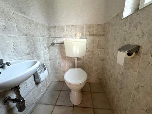 Tageslicht-Gäste-WC_EG - 