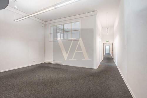 Kurfürstendamm200-14.jpg - 