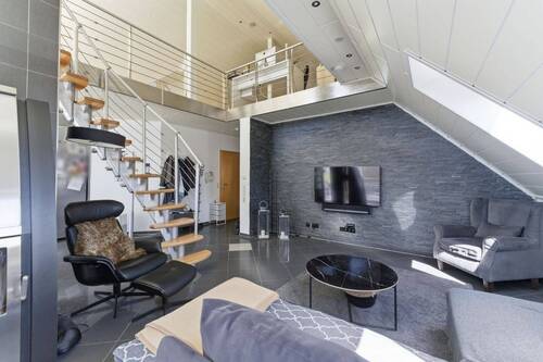 Wohnen/Galerie DG - Mehrfamilienhaus, Wohnhaus mit 350,00 m&sup2; in Ulm zum Kaufen