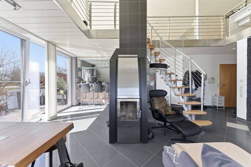 Wohnen/Galerie DG - 