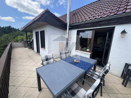 Terrasse - 'Idyllisch wohnen in Gera - Ihr neues DHH-Heim!'