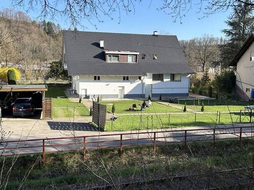 Bild 4 - Mehrfamilienhaus, Wohnhaus mit 370,00 m&sup2; in Stühlingen zum Kaufen