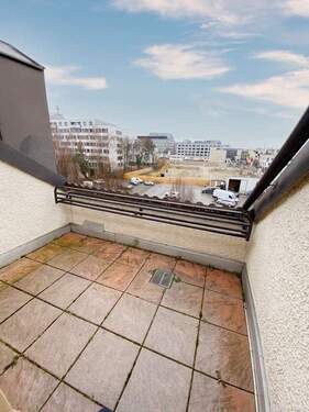 Dachloggia - Etagenwohnung mit 75,00 m&sup2; in München zum Kaufen