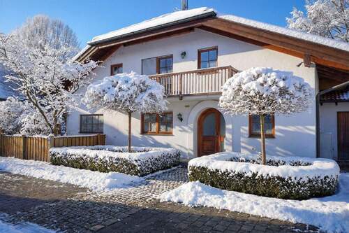 Gepflegtes Anwesen - 5 Zimmer Einfamilienhaus zum Kaufen in Baldham