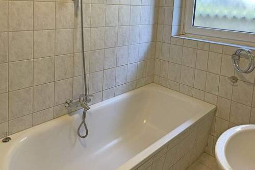 Badezimmer Erdgeschoss - 