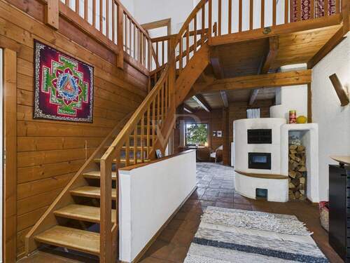 Diele mit Blick zum Wohnbereich - 6 Zimmer Mehrfamilienhaus, Wohnhaus in Maßbach