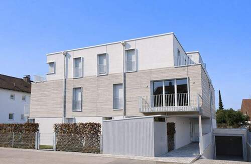 Haus - Modernes Wohnen! 2-Zimmer-Wohnung mit Balkon in modernem Mehrfamilienhaus