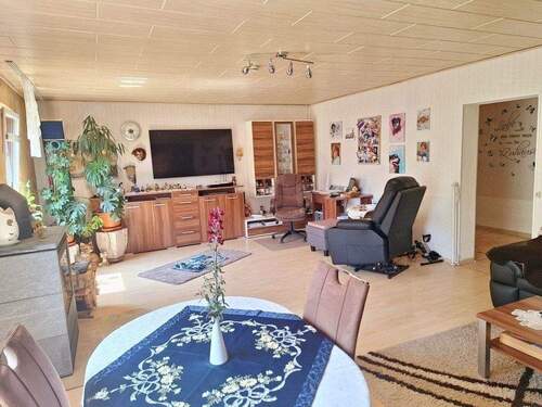 Zimmer 1 Wohnen - Bungalow mit 195,00 m&sup2; in Pirna zum Kaufen