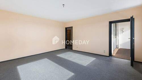 Wohnzimmer 1 - 3 Zimmer Etagenwohnung in Neustadt Am Rübenberge