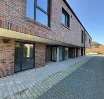 Moderne Neubau-Erdgeschosswohnung, Energieeffiziente Bauweise KFW 40 mit Förderungsmöglichkeiten, 5 % Abschreibung!! - Cloppenburg