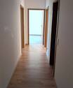 Flur1 - 