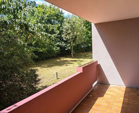 Blick vom Balkon - PROVISIONSFREI --- Ruhige 3-Zi-Whg in Burgfarrnbach