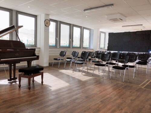 Meetingraum - Frankfurt-Mitte: Flexible, möblierte Räume für Meeting, Atelier & Musik.