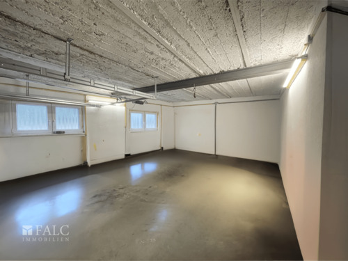 Garage - 