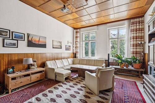 Wohnzimmer - Einfamilienhaus mit 323,80 m² in Berlin zum Kaufen