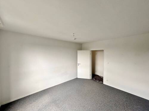 Zimmer 3 - 