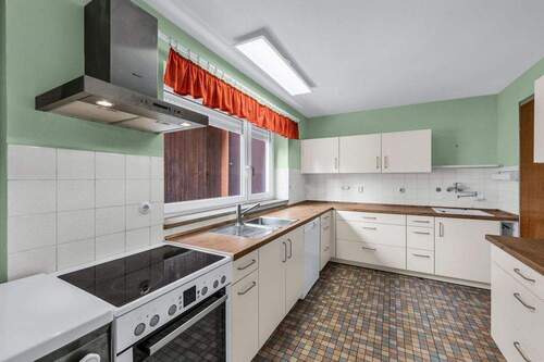 Blick in d. Küche - 