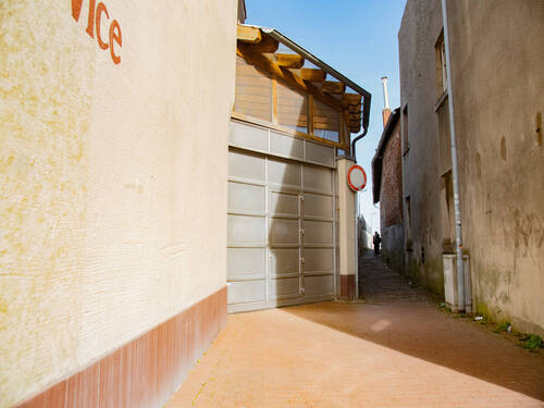 Einfahrt - 8 Zimmer Gewerbeobjekt (Büro, Produktion, Verkauf) in Aldenhoven