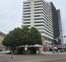 Gebäudeansicht - Repräsentative, renovierte Gewerbeeinheit in bester Neu-Ulmer Innenstadtlage