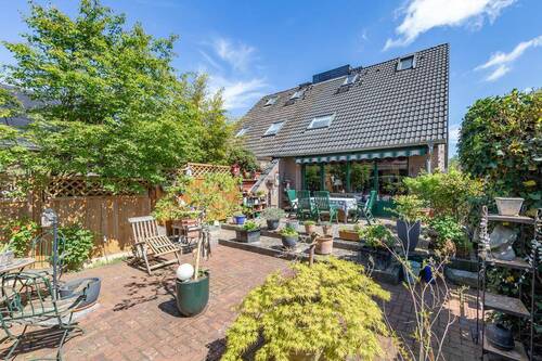 Großzügige Terrasse - 