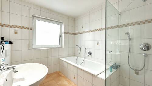 Badezimmer 1.OG - 