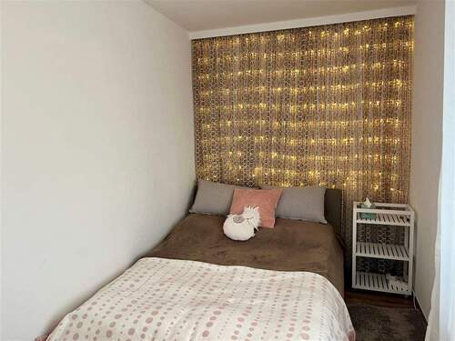 Schlafzimmer 2 - 