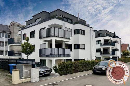 Gebäudeansicht - Top moderne und lichtdurchflutete 2,5-Zimmerwohnung in zentrumsnaher Lage in Balingen!