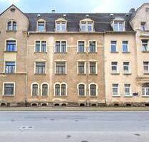 Sanierungsbedürftiges Mehrfamilienhaus mit Baugenehmigung und KFW Förderzusage in Freiberg KAUFEN