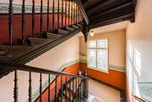 Historischer Eingangsbereich - Etagenwohnung mit 62,00 m&sup2; in Leipzig zum Kaufen