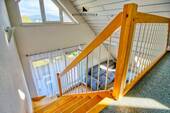 Treppenaufgang- Maisonette Wohnung - 