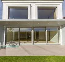 Neubau Einfamilienhaus mit möglicher Einliegerwohnung, Tiefgarage und Traumblick - Gräfelfing