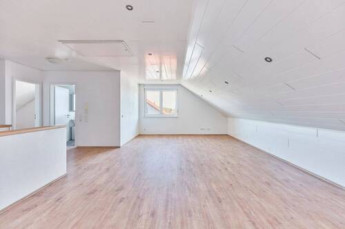 Studio - 