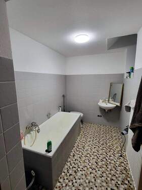 Badezimmer EG.jpg - 
