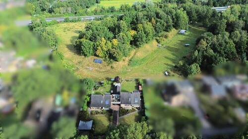 Bild 1 - Ideal für Pferdefreunde: zwei Häuser + eigene Hauskoppel (ca. 3,7 ha) in Osterrönfeld