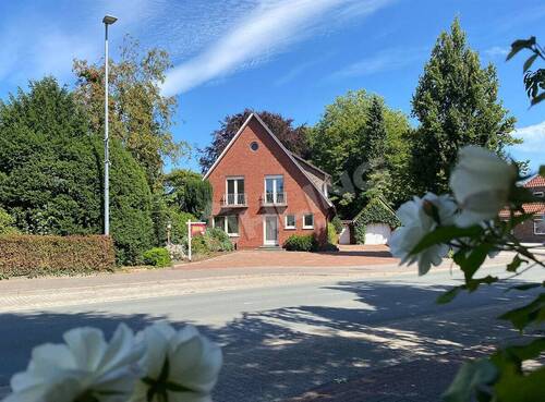 Herzlich Willkommen - 9 Zimmer Mehrfamilienhaus, Wohnhaus zum Kaufen in Visbek