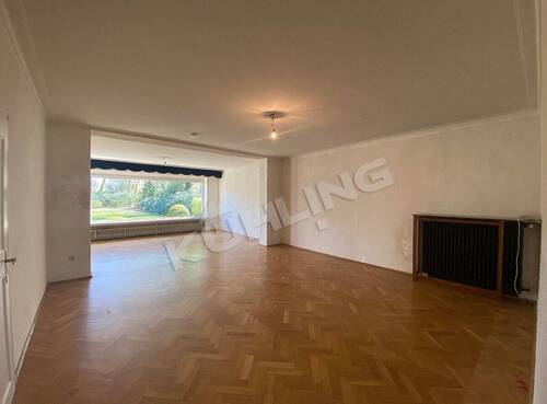 Großzügiger Wohnbereich - 