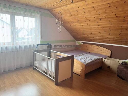 Kinderzimmer DG - 