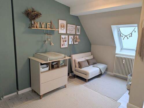 Schlafzimmer 2 mit Dachfenster - 