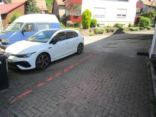 2 PKW-Stellplätze - 